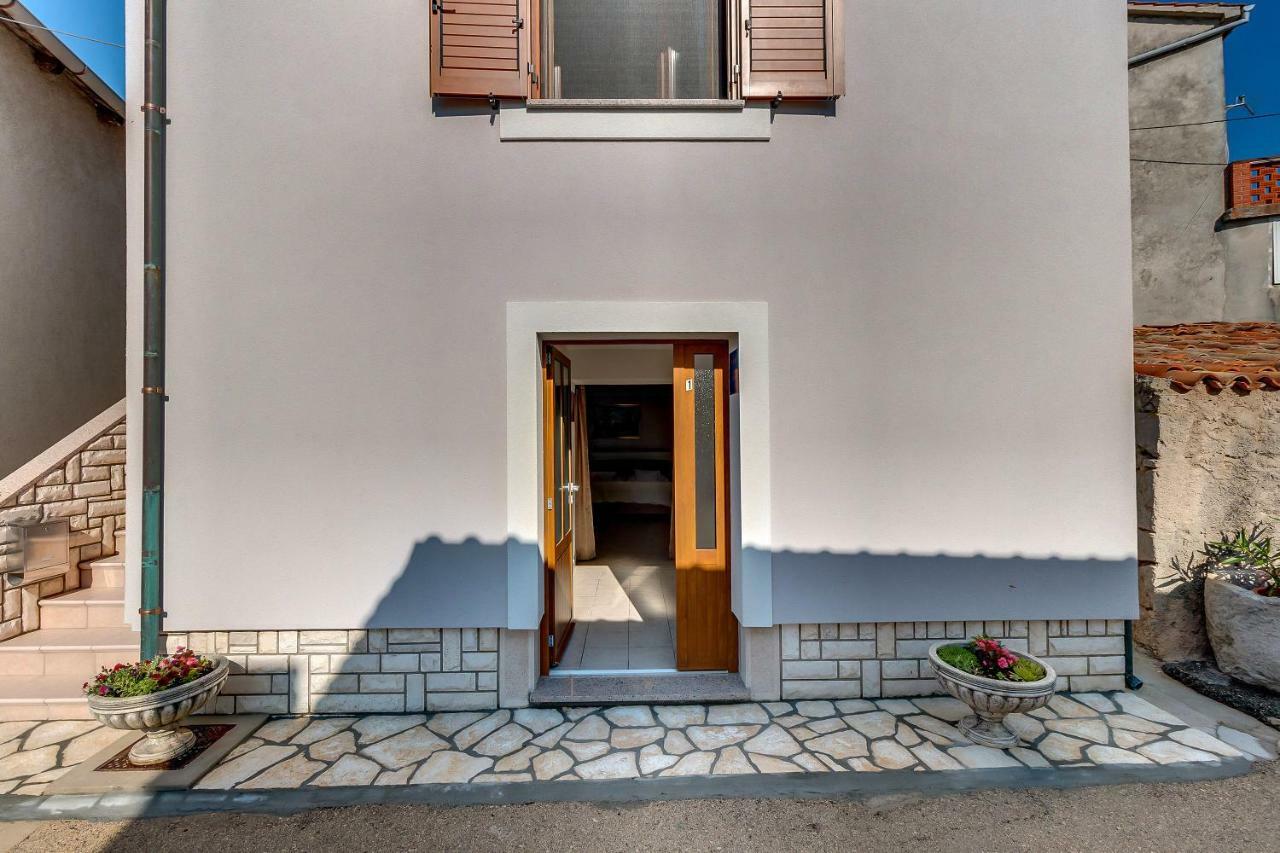 Apartmani Muzic Orlec Exteriér fotografie